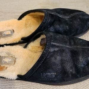 Uggs Black scuff slippers size 11 men's shoes